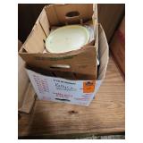 Miscellaneous kitchen items
