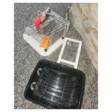 Dish strainers