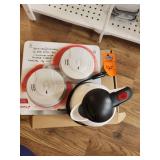 Smaoke detectors, tea kettle with car port, silicone mat