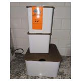 Storage canister set