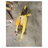 Floor jack