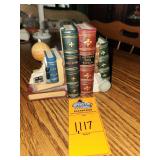 Book bookends