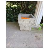 Set of 2 cement planters
