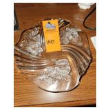 Mikasa Christmas Medley 9" Bon Bon Bowl