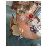 American Furniture Co. Dining room table and chairs. Seats 6, removable leaf. NO CONTENTS