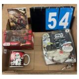 STAR WARS COLLECTIBLE LOT STAR WARS COLLECTIBLE LOT