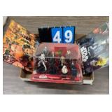 STAR WARS DELUXE FIGURINE SET & CALENDERS