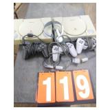 (2) ORIGINAL PLAYSTATION CONSOLES COTTROLLERS (2) ORIGINAL PLAYSTATION CONSOLES COTTROLLERS