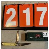 CASE XX 3207 YELLOW 2 BLADE TRAPPER KNIFE CASE XX 3207 YELLOW 2 BLADE TRAPPER KNIFE