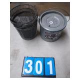 MINNOW BUCKET AND MINNOW TRAP MINNOW BUCKET AND MINNOW TRAP