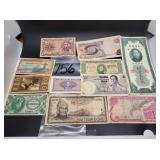 GROUP LOT OF FOREIGN CURRENCY