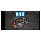 SEGA GENESIS CONTROLLERS & LIGHT PHASER