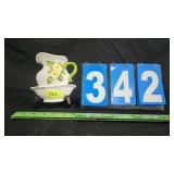 JAPANESE CERAMIC DAISY WALL POCKET PLANTER
