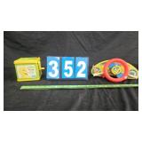 2 SESAME STREET CHILD'S TOYS