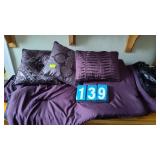 QUEEN SIZE BEDDING