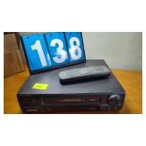 SAMSUNG VCR & REMOTE