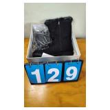 SIZE 8.5 LADIES BOOTS NEW