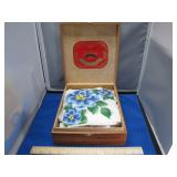 Vintage Hankies in Wood Cigar Box