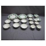 Wedgewood Napoleon Ivy China Set, Serves Six