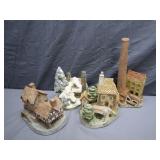 Lot of 4 David Winter Cottages