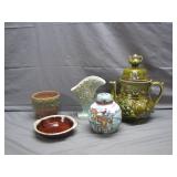 Hull, Roseville Style & Other Ceramic Decor
