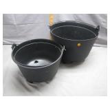 Plastic Outdoor Cauldron Style Planters