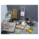 Nice lot of household goods