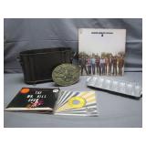 3 Vintage Records & Metal Home Dï¿½cor