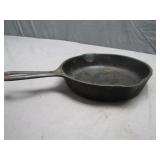 Wagnerware Cast Iron Small Pan
