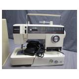 Singer Merritt 4512 Sewing Machine