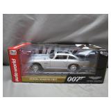 Auto World Aston Martin DB5 007 Model