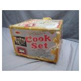 MFS 6-Party Cook Set in Original Box, No. 466