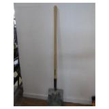 TopMost Tempered Steel Shovel with Wooden Handle