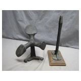 Cast Iron Cobblerï¿½s Anvil and Shoe Stand
