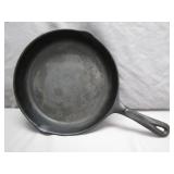 Wagnerï¿½s 1891 Cast Iron Skillet 10.5 Inch