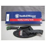 Smith & Wesson Two-Piece Knife Set with Sheath