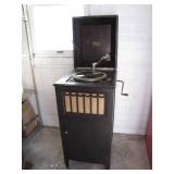 Starr Crank Victrola With Records Included