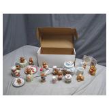 Dexter 'The Edge' Box With Assorted Figurines