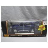Maisto Mercedes-Benz ML 320 1:18 Scale Model