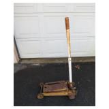 Heavy-Duty Steel Floor Jack with Handle