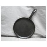 Lodge Cast Iron Skillet With Maker's Mark