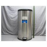 Mainstays Metal Step Trash Can, 30 L