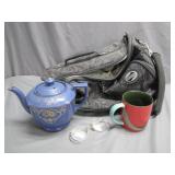 Items: Teapot, Bag, Mug, Glasses