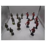 15 Lead Toy British Soldiers in Formation