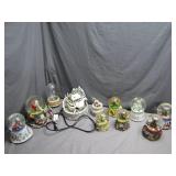 Snow Globes and Winter Decor