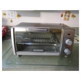 Black & Decker Toaster Oven With Controls