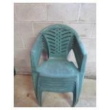 Stack of 6 Plastic Green Yard Chairs