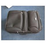 Protocol Luggage Set with Wheels
