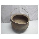 Cast Iron Kettle With Swing Handle