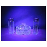 Uranium Lined Salt & Pepper Shakers Set